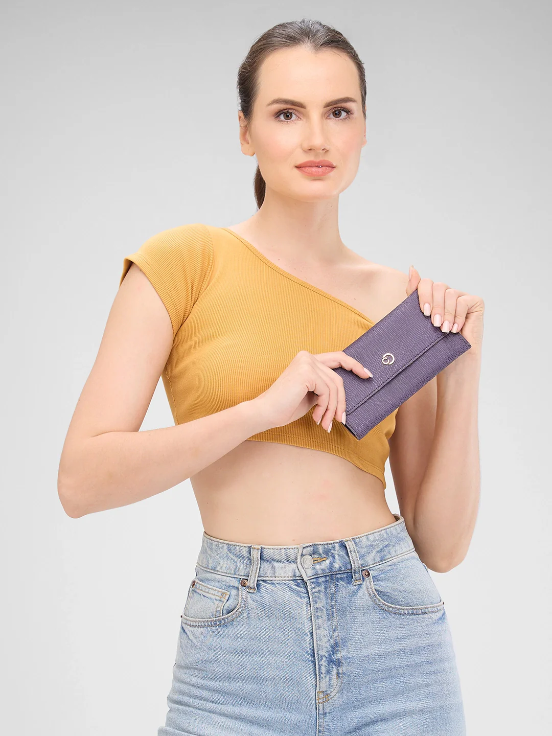 Caprese Helena Medium Plum Wallet - Image 2