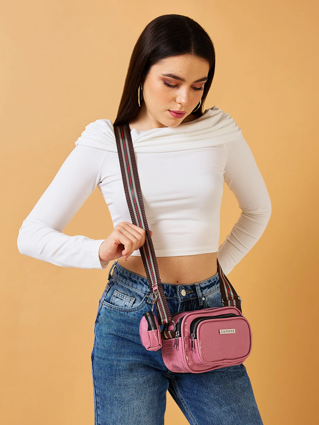 Caprese Hiko Medium Blush Sling Bag - Image 9