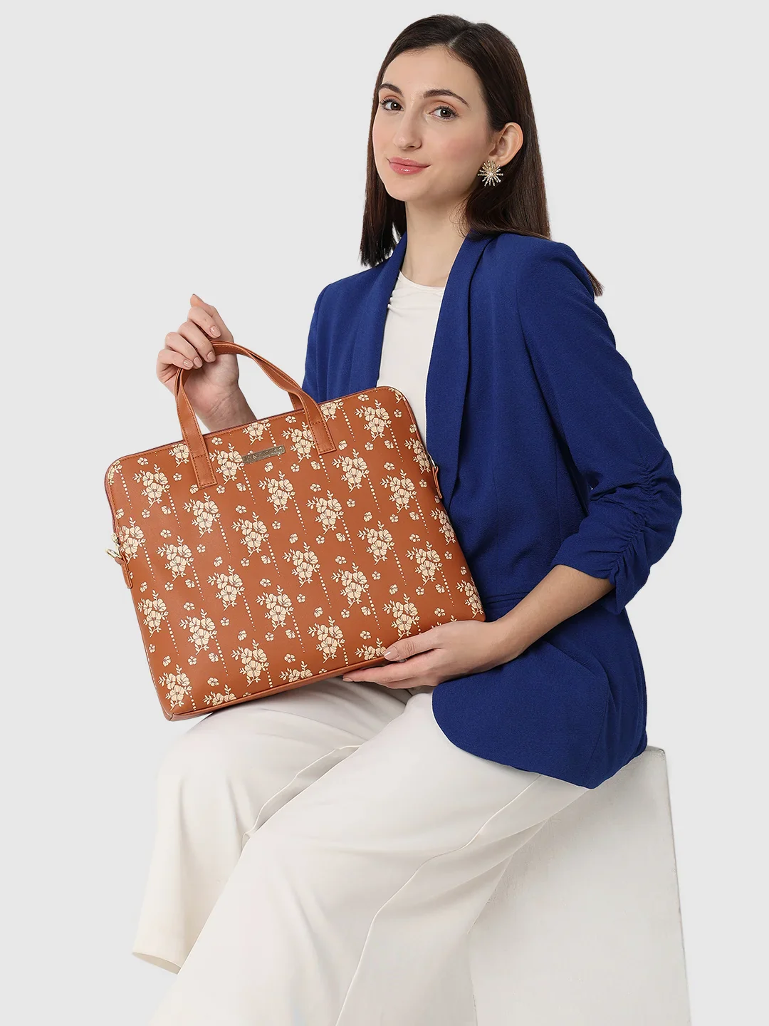 Caprese Hilton Medium Tan Laptop Bag - Image 2