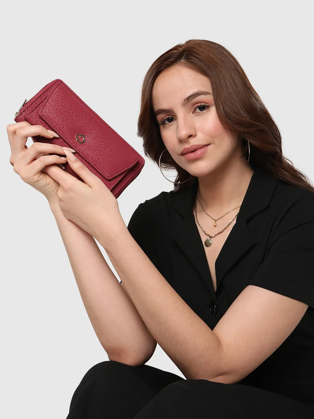 Caprese Ingrid Medium Maroon Wallet - Image 3