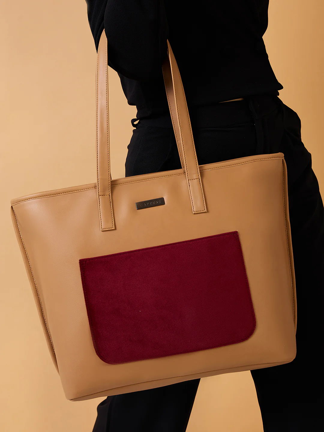 Caprese Irene Medium Beige Tote Bag - Image 10