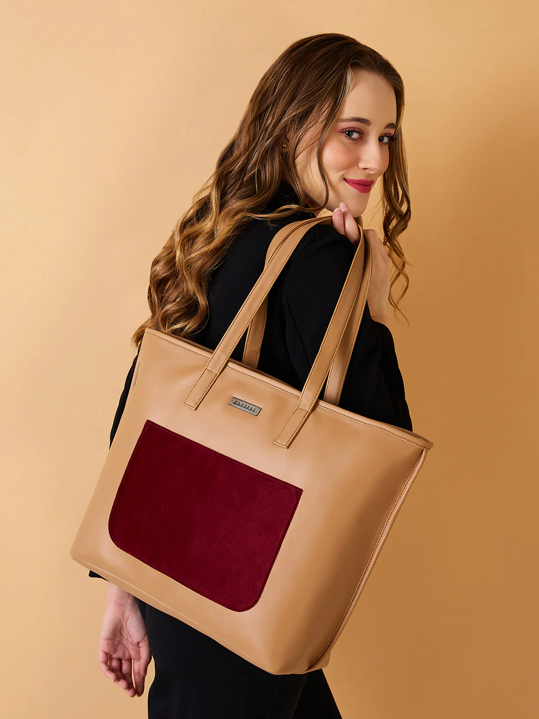 Caprese Irene Medium Beige Tote Bag - Image 11