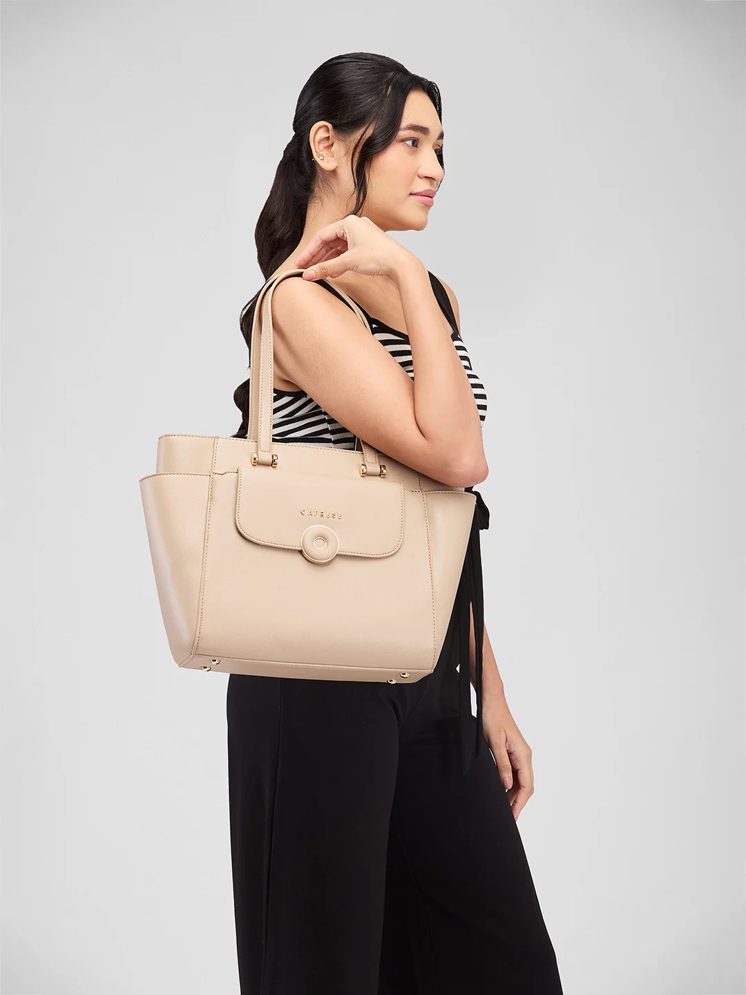 Caprese Jackie Large Beige Tote Bag - Image 13