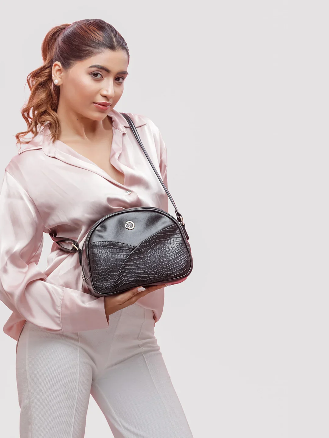 Caprese January Medium Black Sling Bag - Image 12