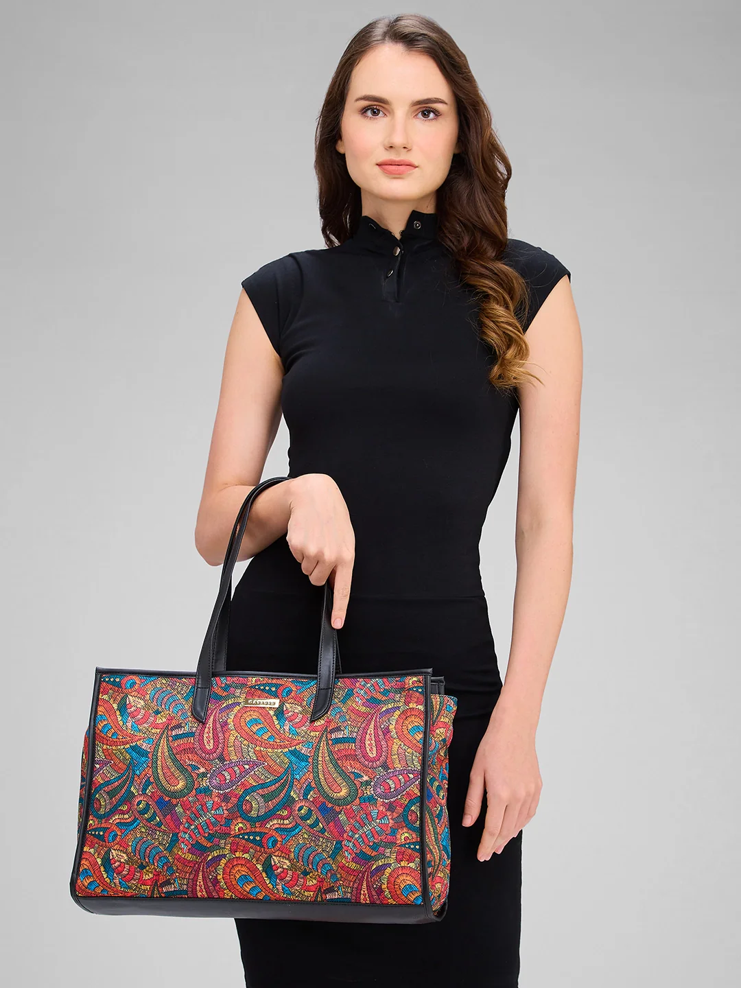 Caprese Kaya Printed Large Green Tote Bag - Image 11