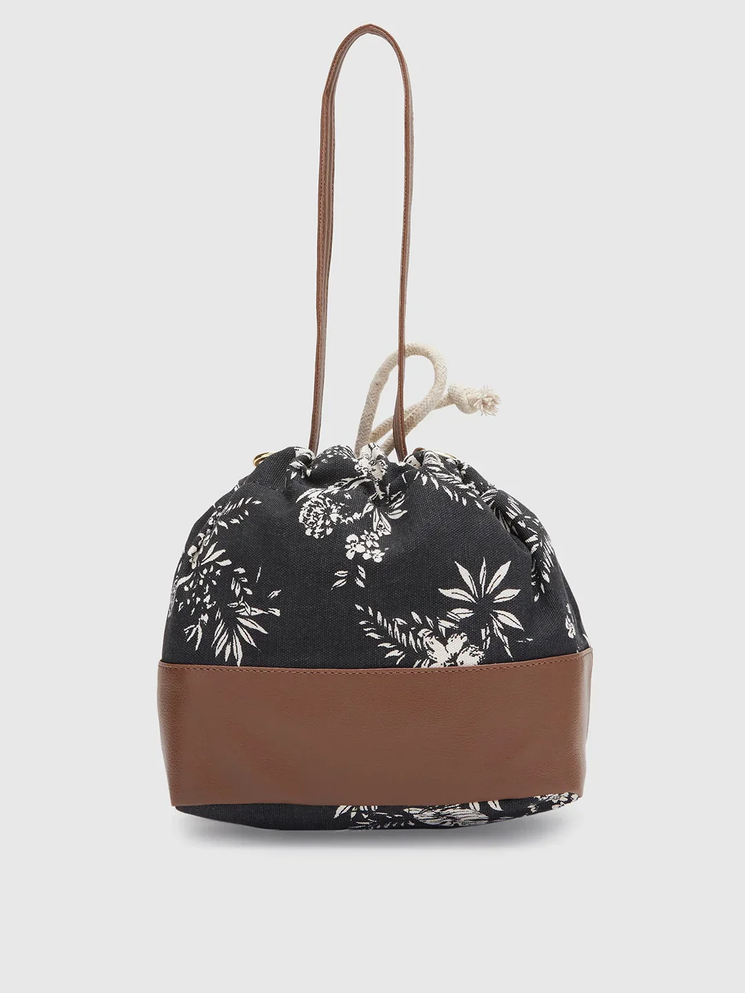 Caprese Kendall Large Black Sling Bag - Image 5
