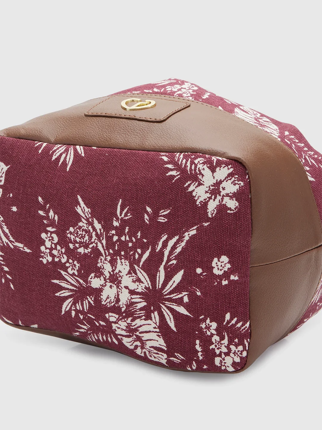 Caprese Kendall Large Maroon Sling Bag - Image 9