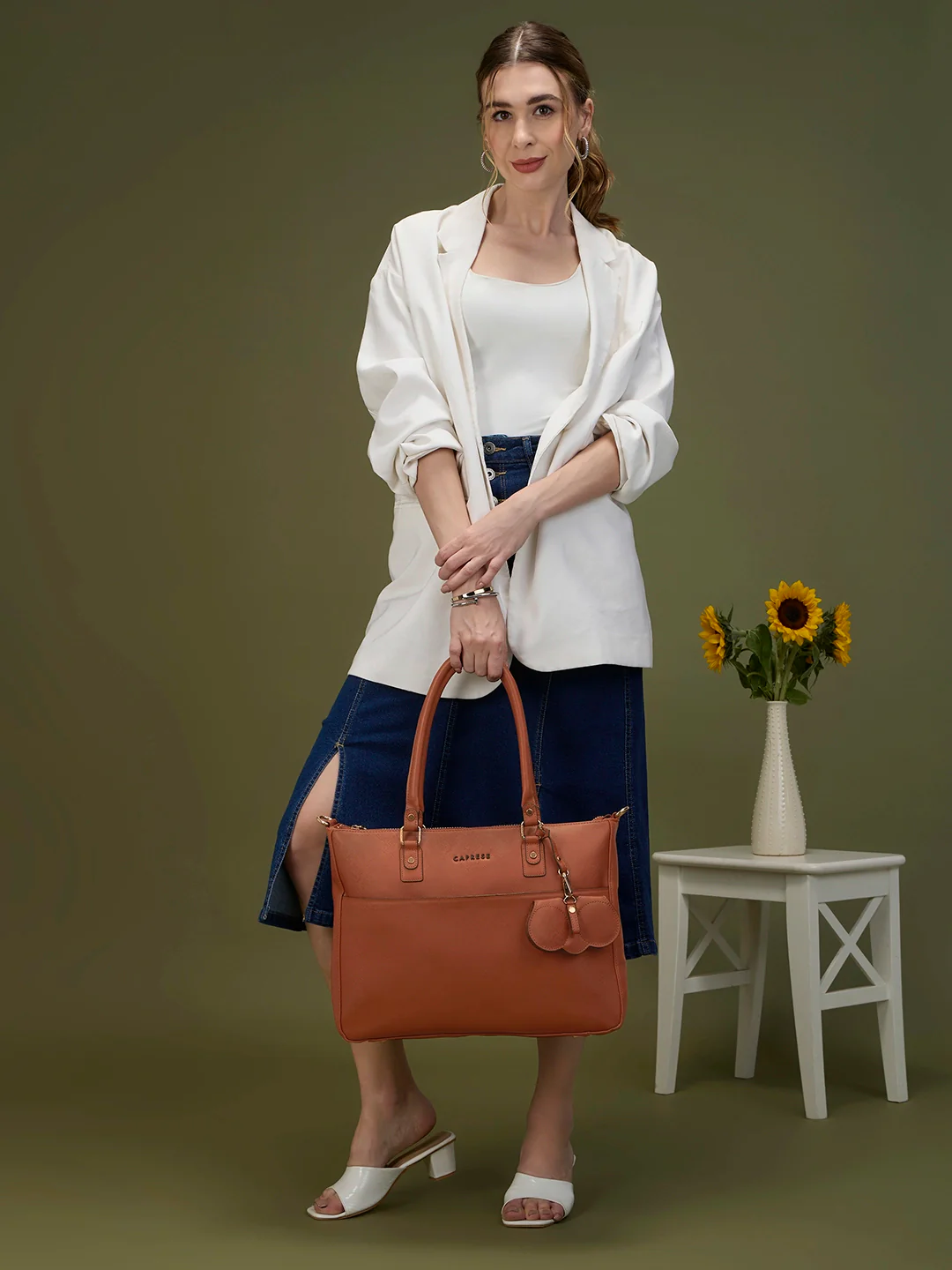 Caprese Lexi Large Tan Laptop Bag - Image 14
