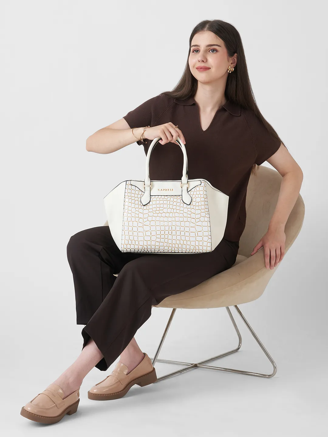 Caprese Lily Large White Gold Satchel Bag - Image 10
