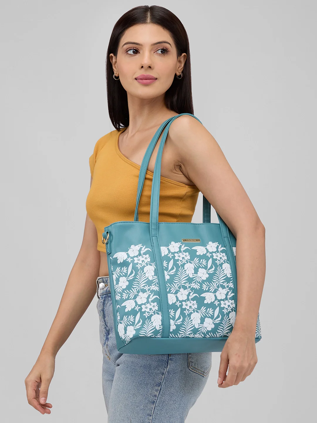 Caprese Lively Large B Green Satchel Bag - Image 10