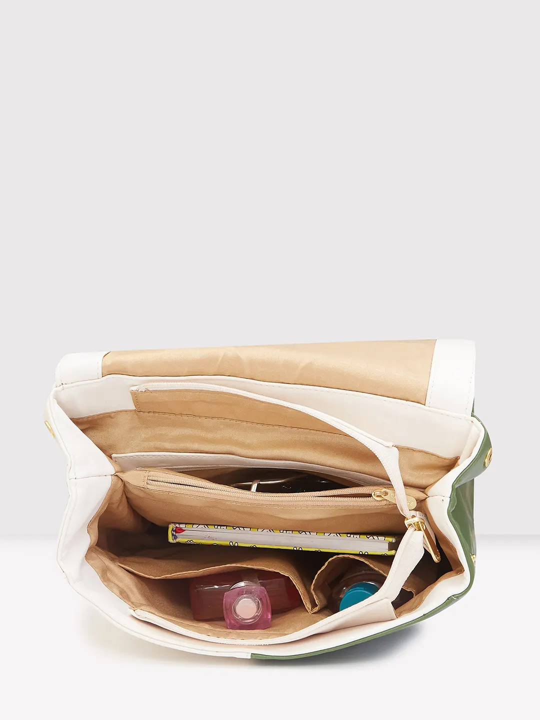 Caprese Lizzy Medium Cream Backpack - Image 7