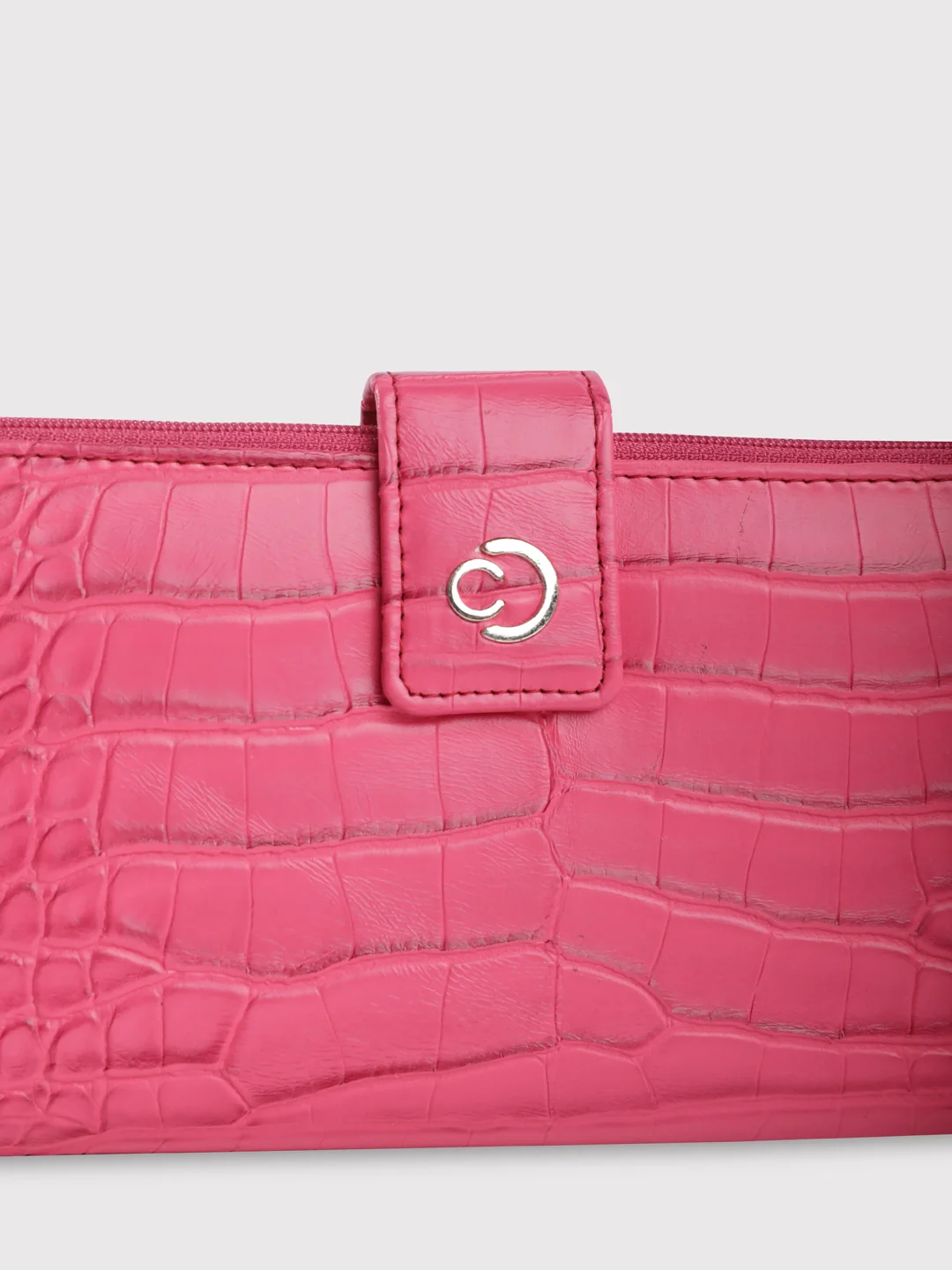 Caprese Luna Medium Fuchsia Bifold Wallet - Image 8