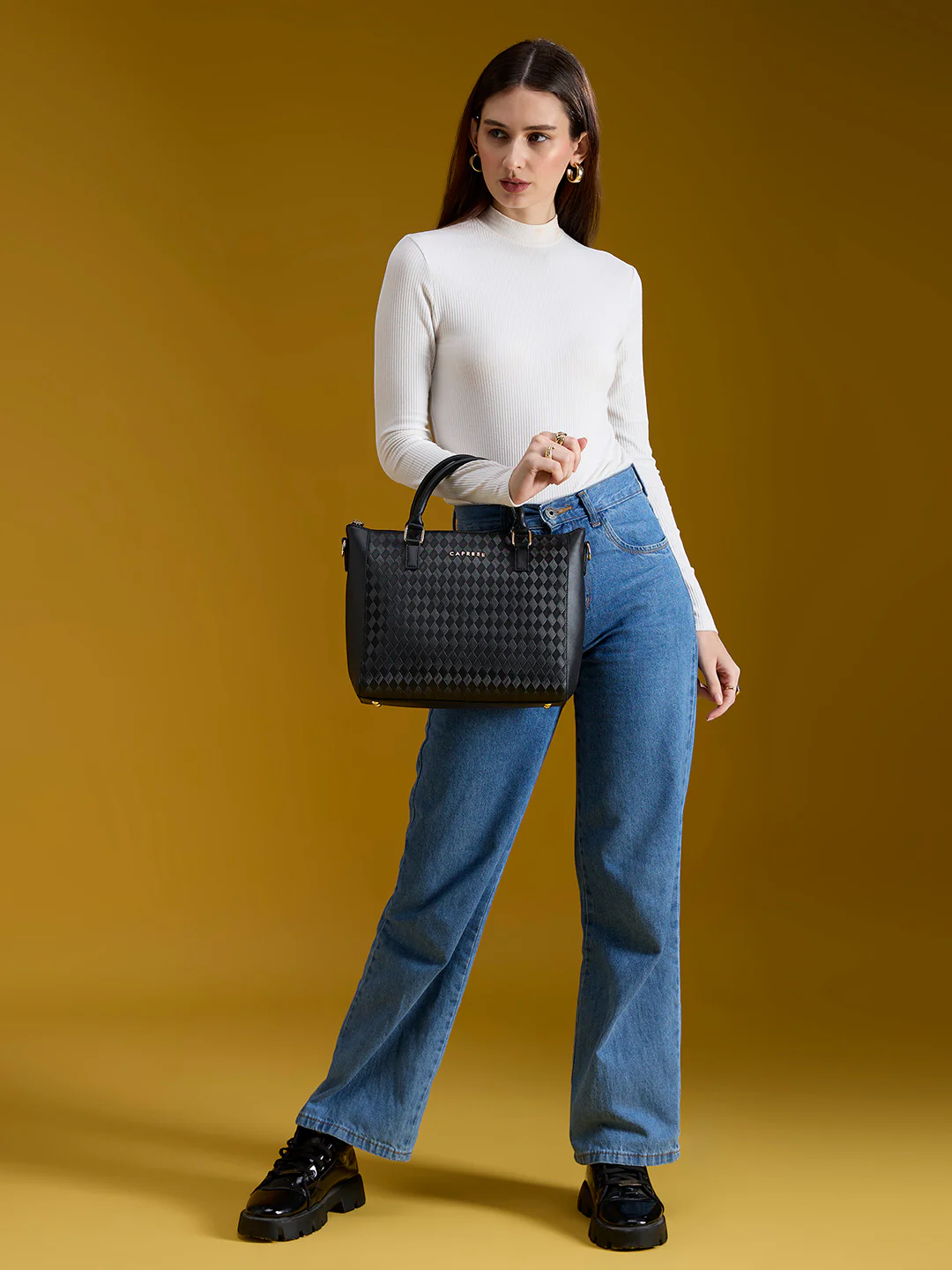 Caprese Maddy Medium Black Tote Bag - Image 11
