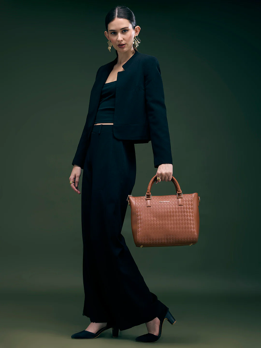 Caprese Maddy Medium Tan Tote Bag - Image 9