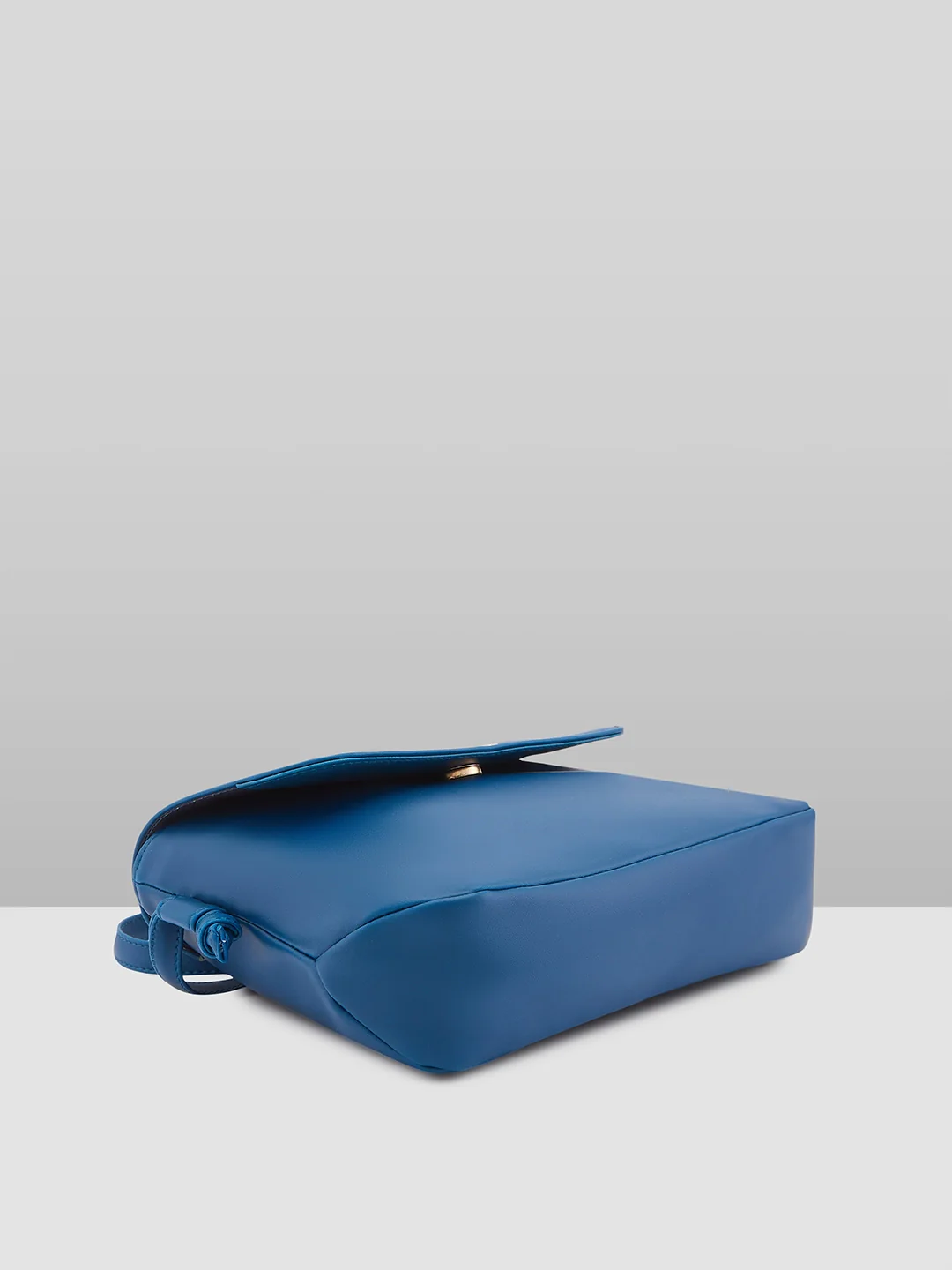 Caprese Margate Small Blue Sling Bag - Image 6
