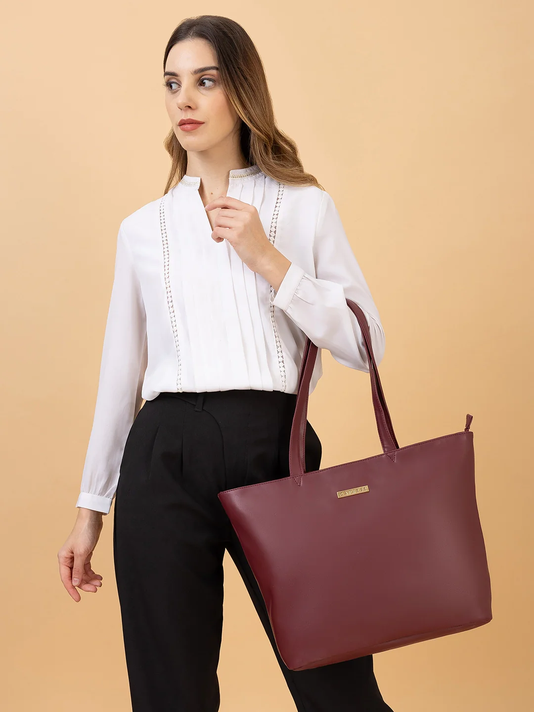 Caprese N Dania Medium Cherry Tote Bag - Image 6