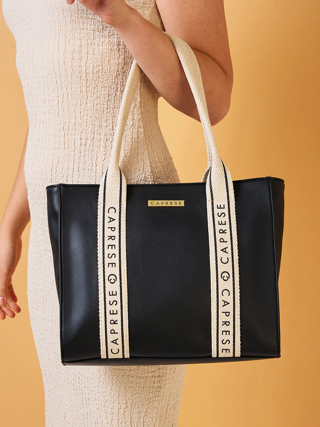 Caprese Nick Small Black Tote Bag - Image 11