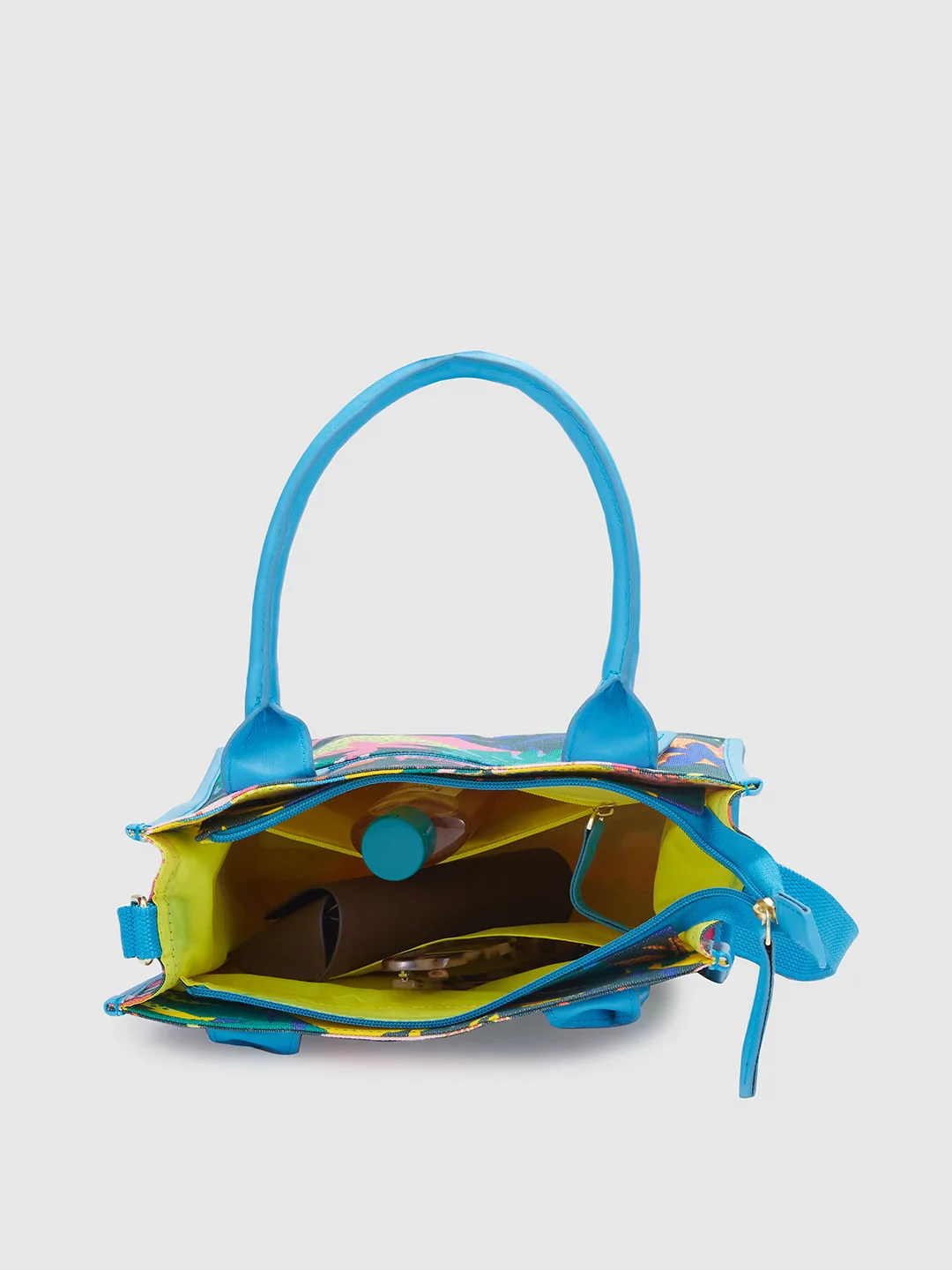 Caprese Octavia Small Fuchsia Tote Bag - Image 8