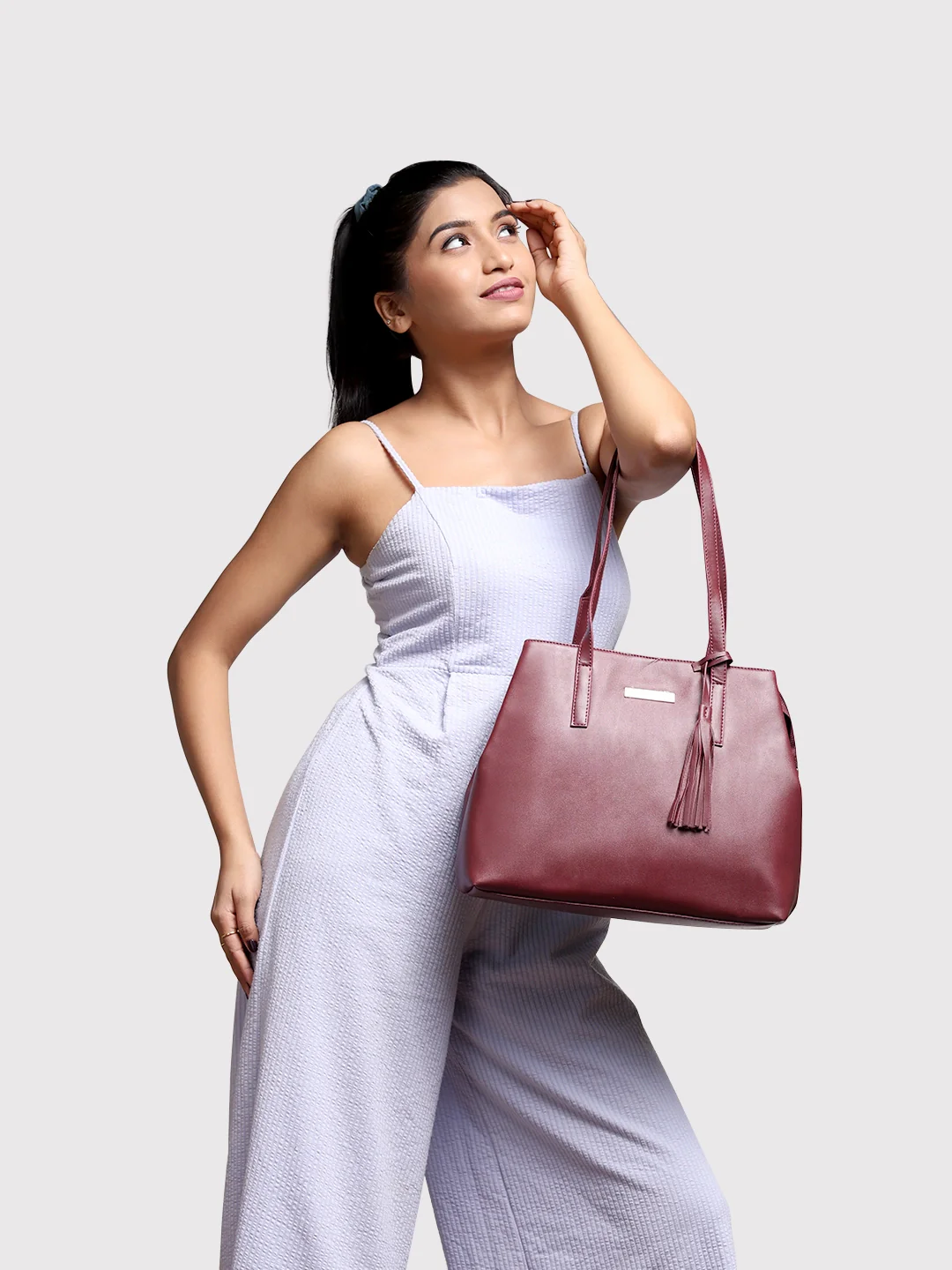 Caprese Pearl Medium Grape Tote Bag - Image 12