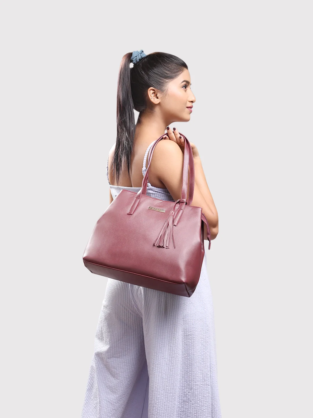 Caprese Pearl Medium Grape Tote Bag - Image 13
