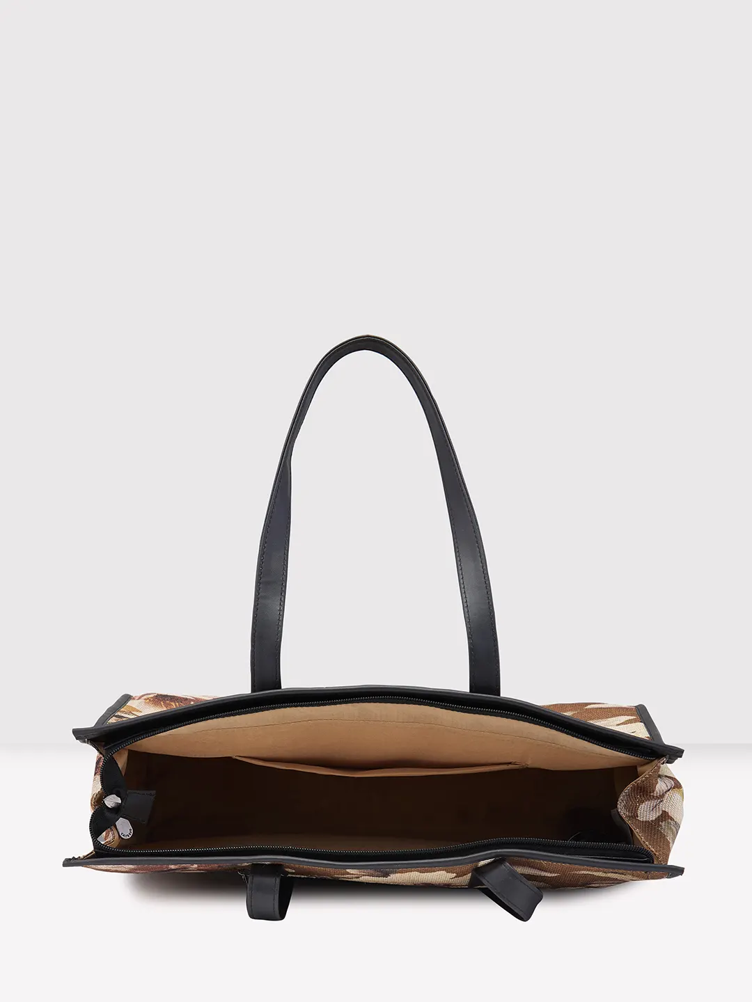 Caprese Poppy Medium Printed OliveTote Bag - Image 7
