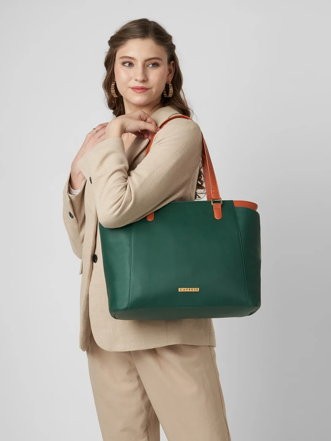 Caprese Regina Large Bottle Green Tote Bag - Image 2