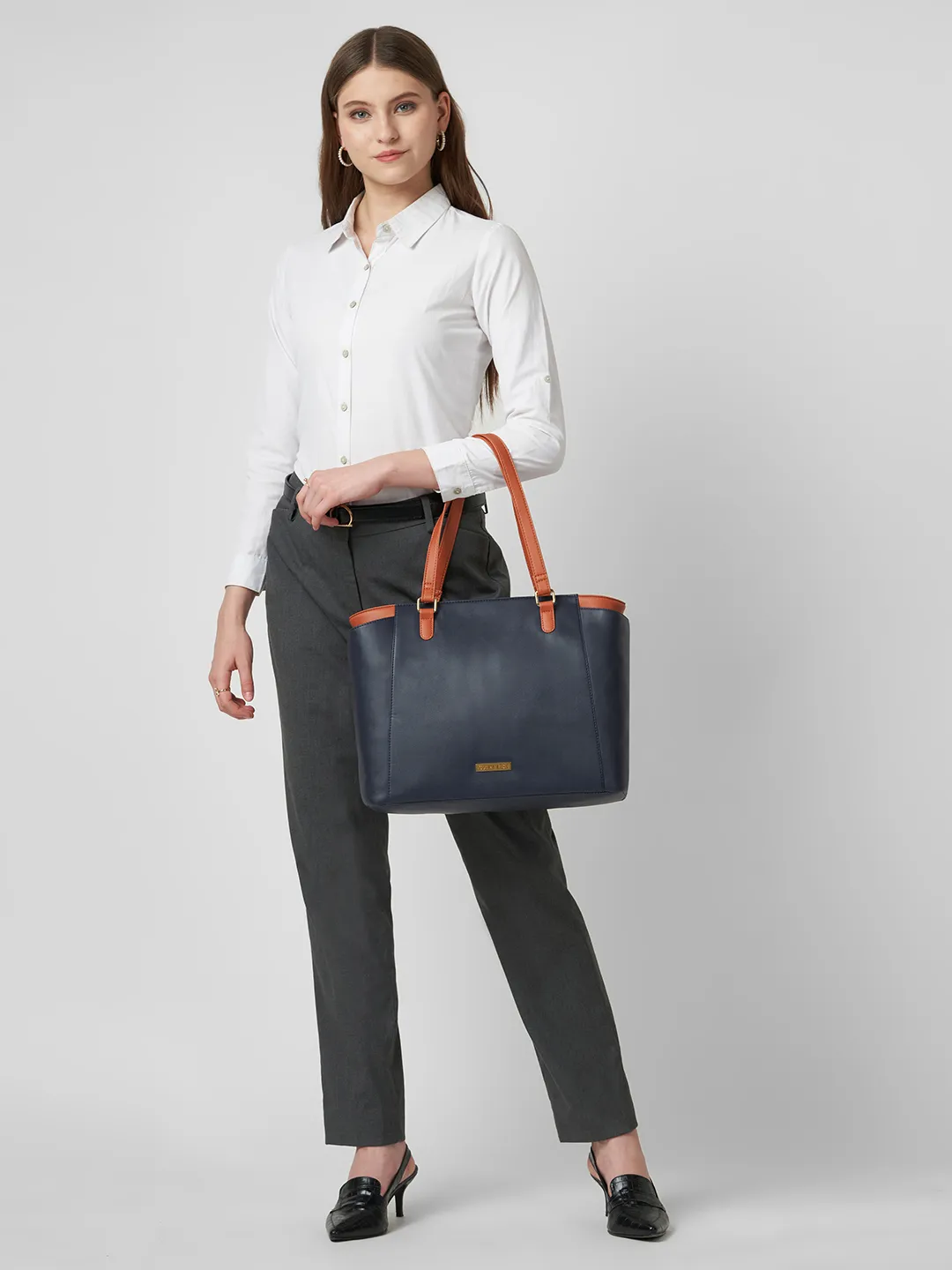Caprese  Regina Large Navy Blue Tote Bag - Image 10