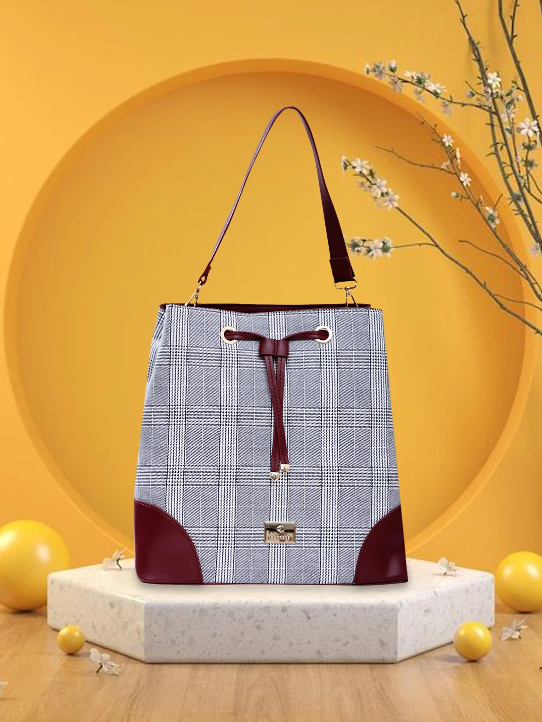 Caprese Remi Large Grey Satchel Bag - Image 2