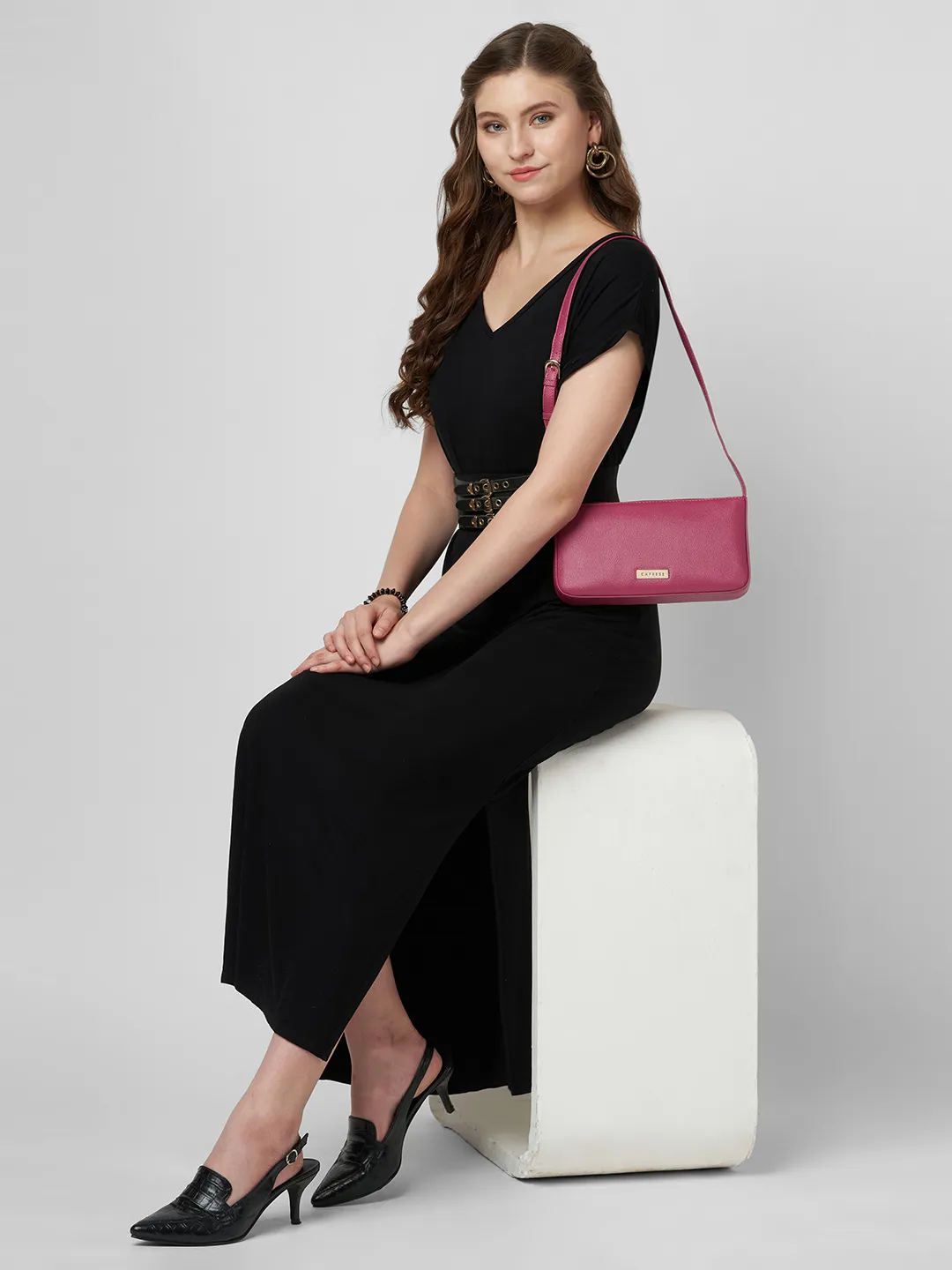Caprese Rhea Medium Fuchsia Pink Baguette Bag - Image 7