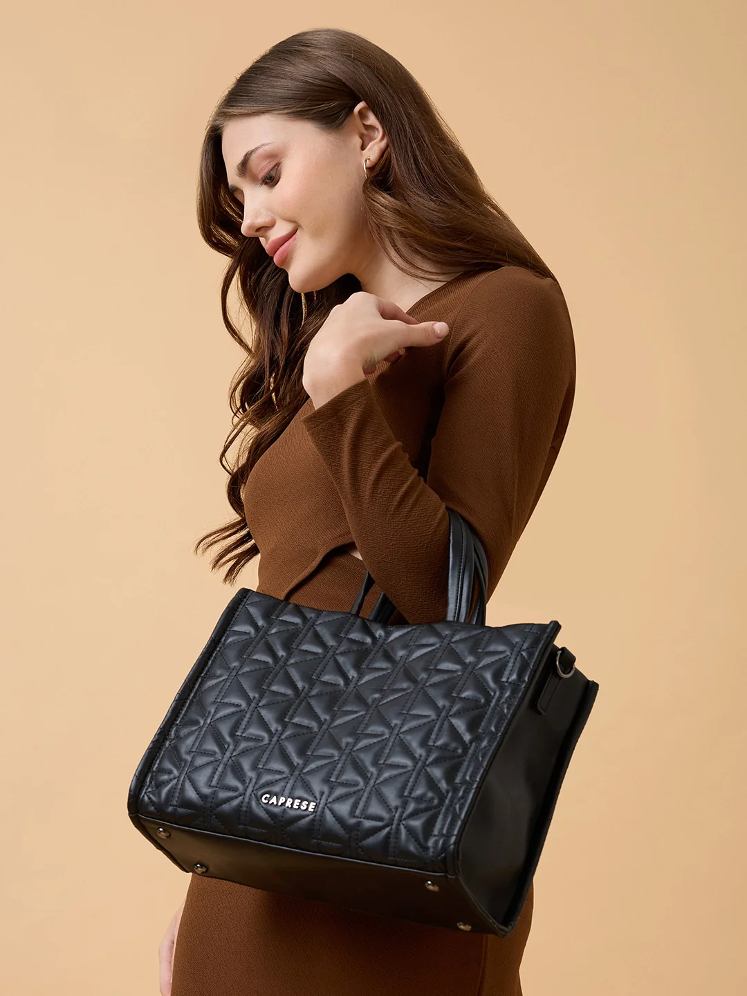 Caprese Ritva Tote Medium Black Bag - Image 8