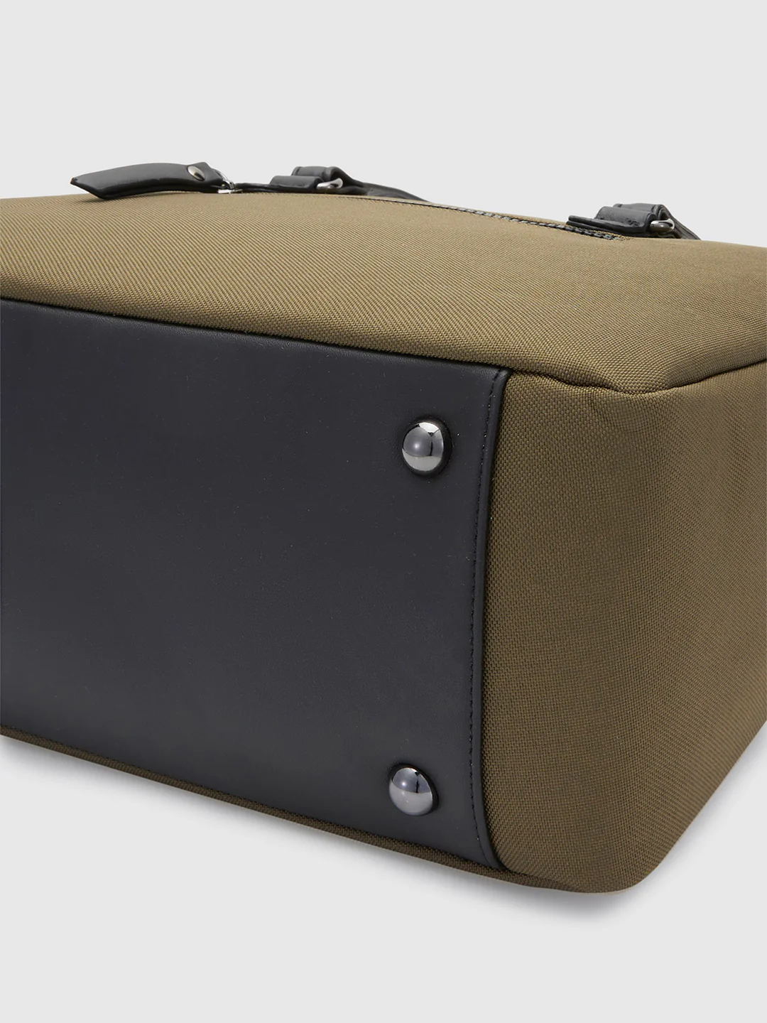 Caprese Rogue Large Olive Satchel Bag - Image 8