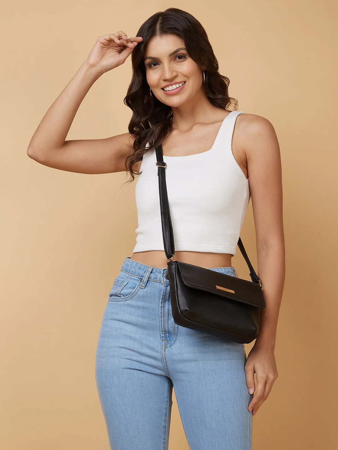 Caprese Rohde Small Black Sling Bag - Image 9