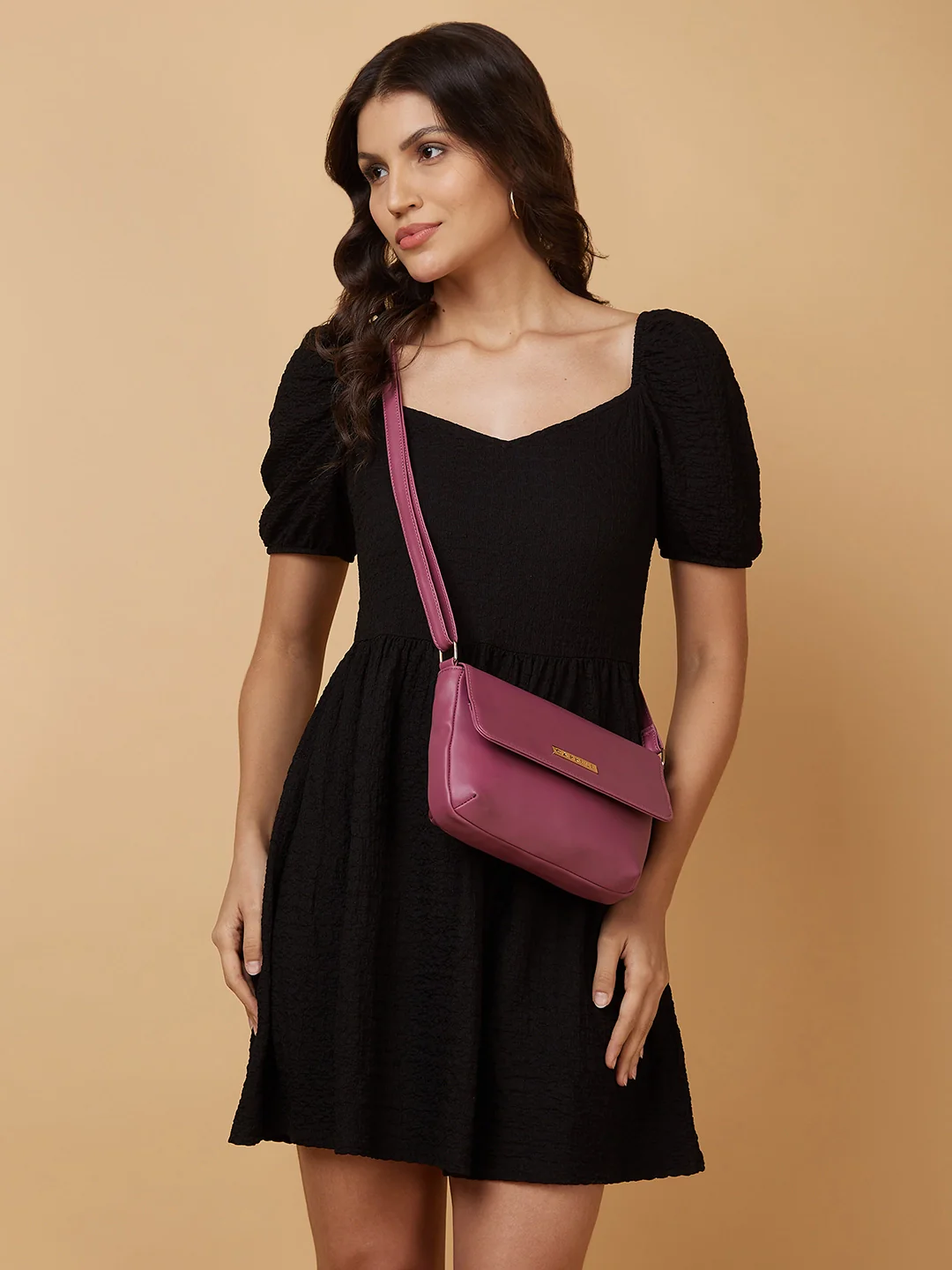 Caprese Rohde Small Pink Sling Bag - Image 2