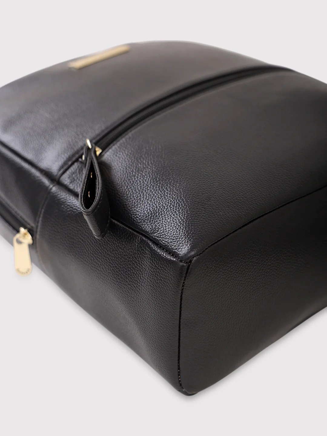 Caprese Rome Medium Black Backpack - Image 9