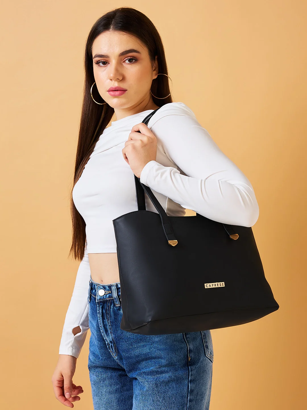 Caprese Romea Medium Black Tote Bag - Image 11