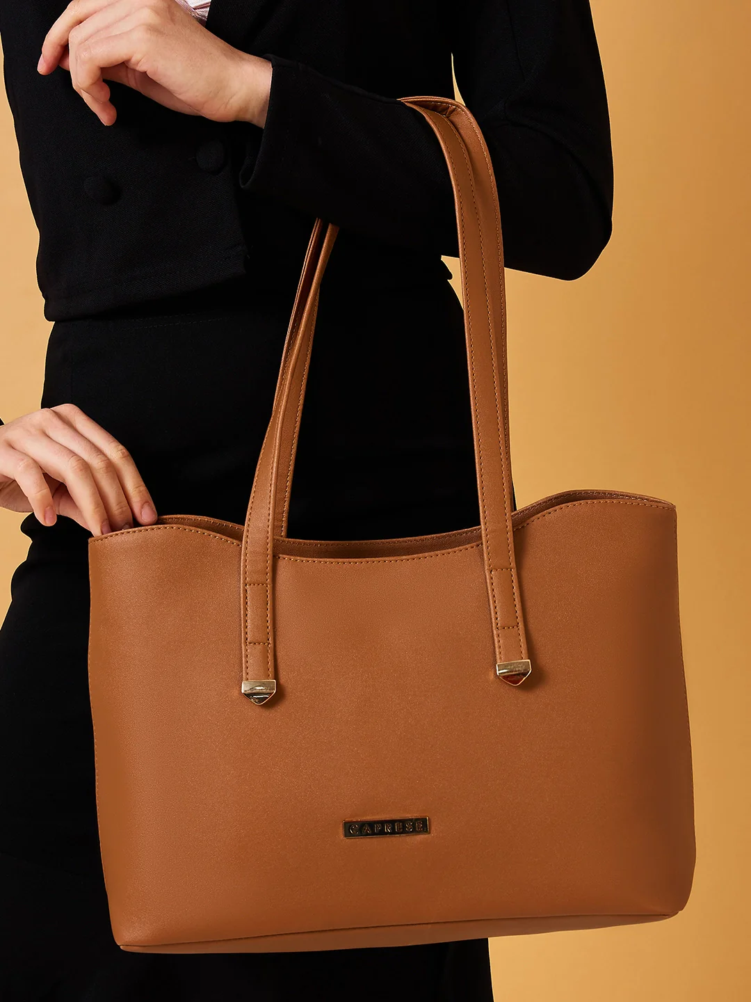 Caprese Romea Medium Tan Tote Bag - Image 11