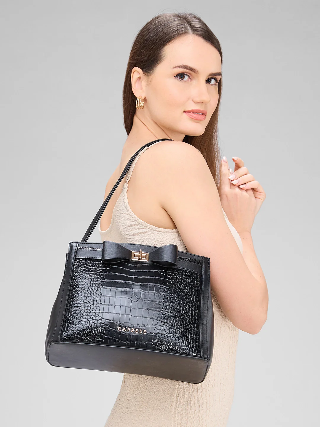 Caprese Romita Medium Black Hobo Bag - Image 11