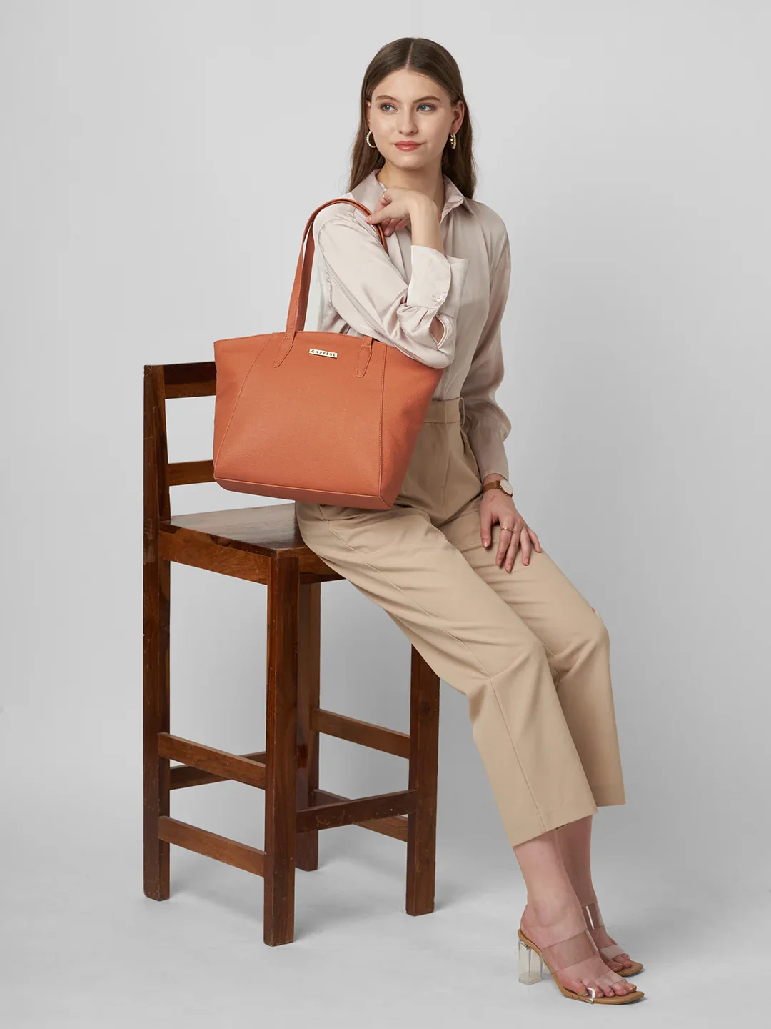 Caprese Ruby Large Tan Tote Bag - Image 7