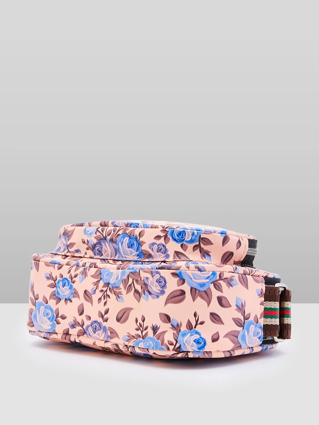 Caprese Ryko Medium Blush Sling Bag - Image 5