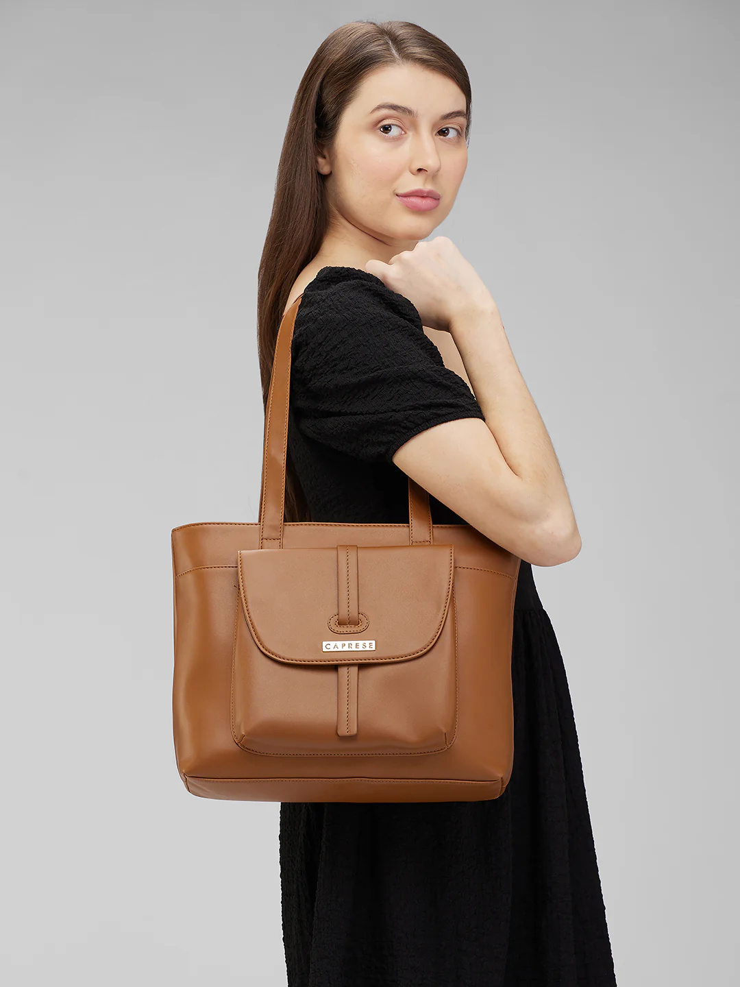 Caprese Sabeera Large Tan Tote Bag - Image 11