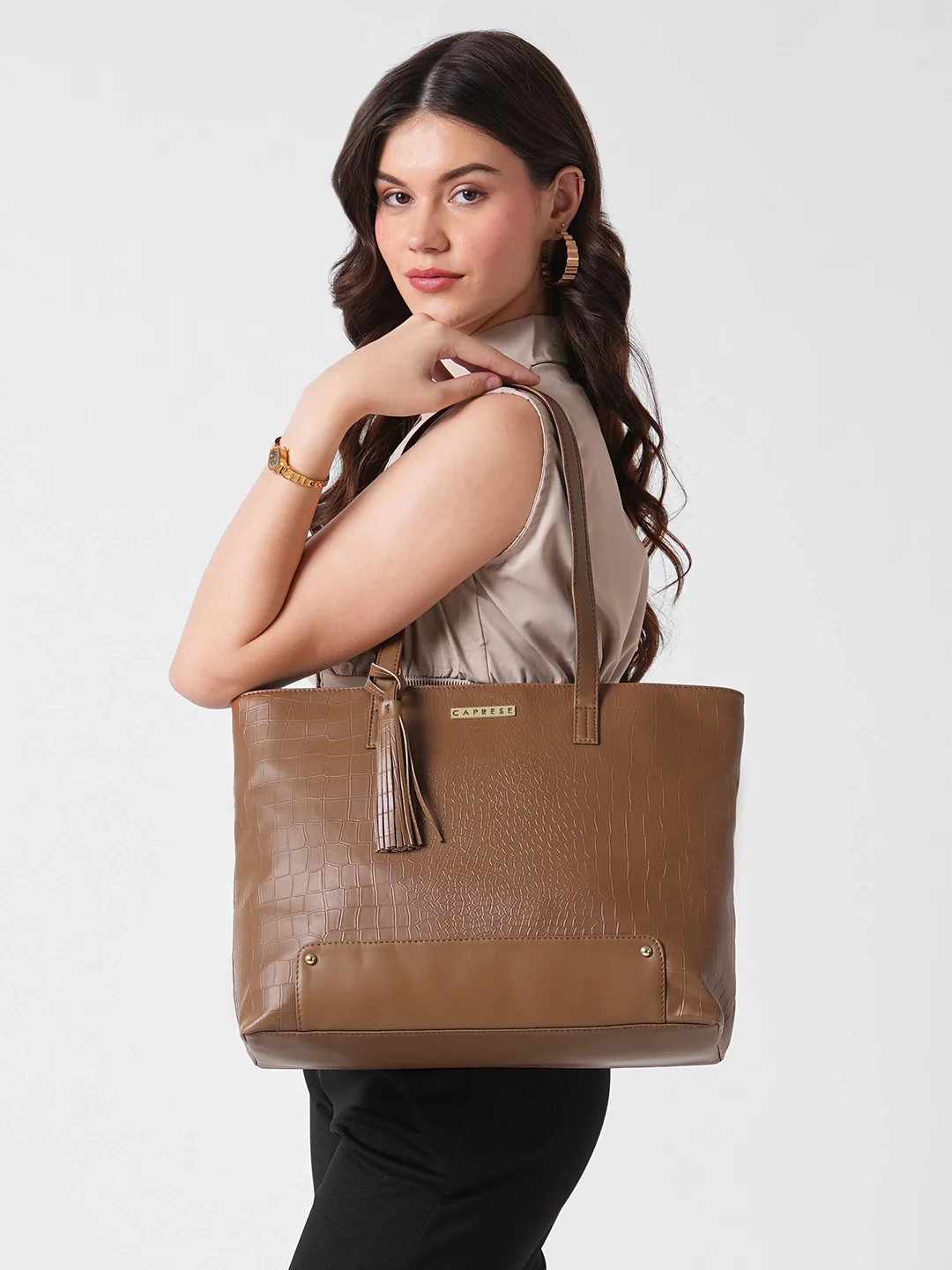 Caprese  Sansa Large Tan Tote Bag - Image 2