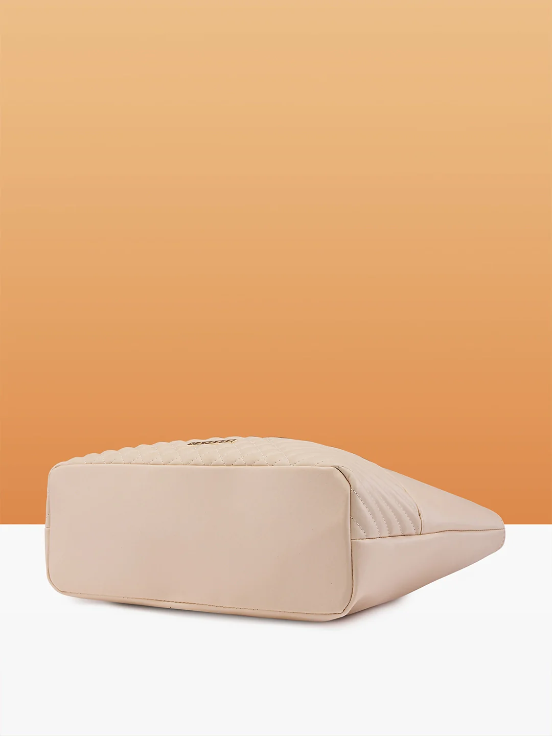 Caprese Serene Medium Off White Tote Bag - Image 5