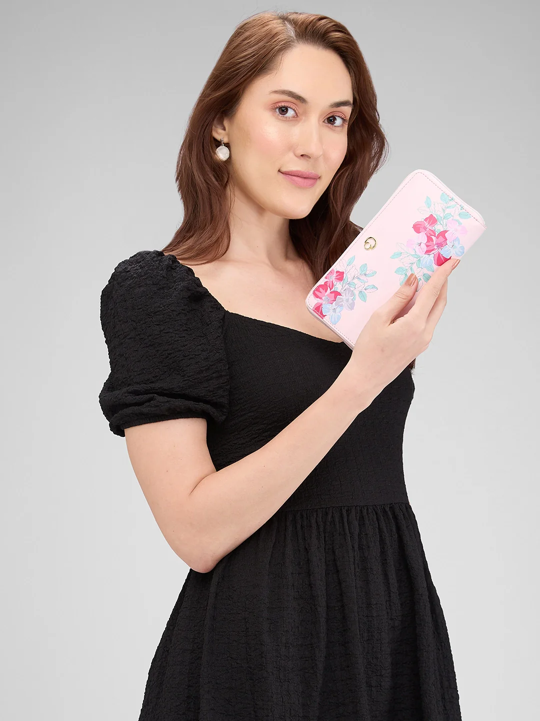 Caprese Shanaya Printed Large Pink Zip Around Wallet - Image 12