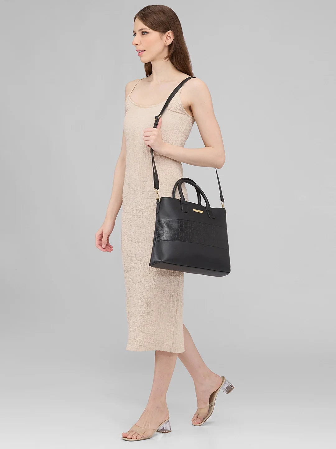 Caprese Shawn Medium Black Tote Bag - Image 2