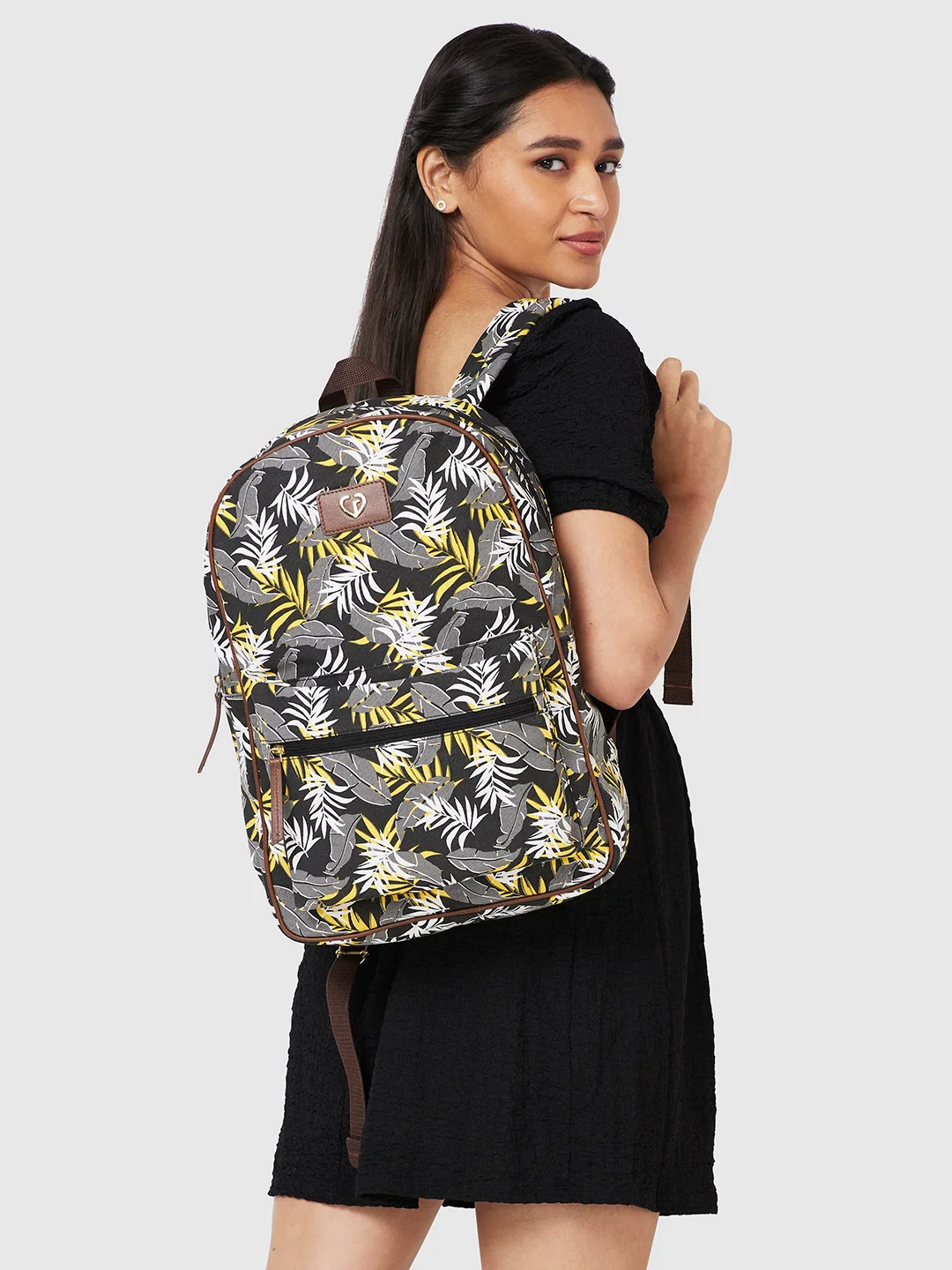 Caprese Shay Large Black Laptop Backpack - Image 2