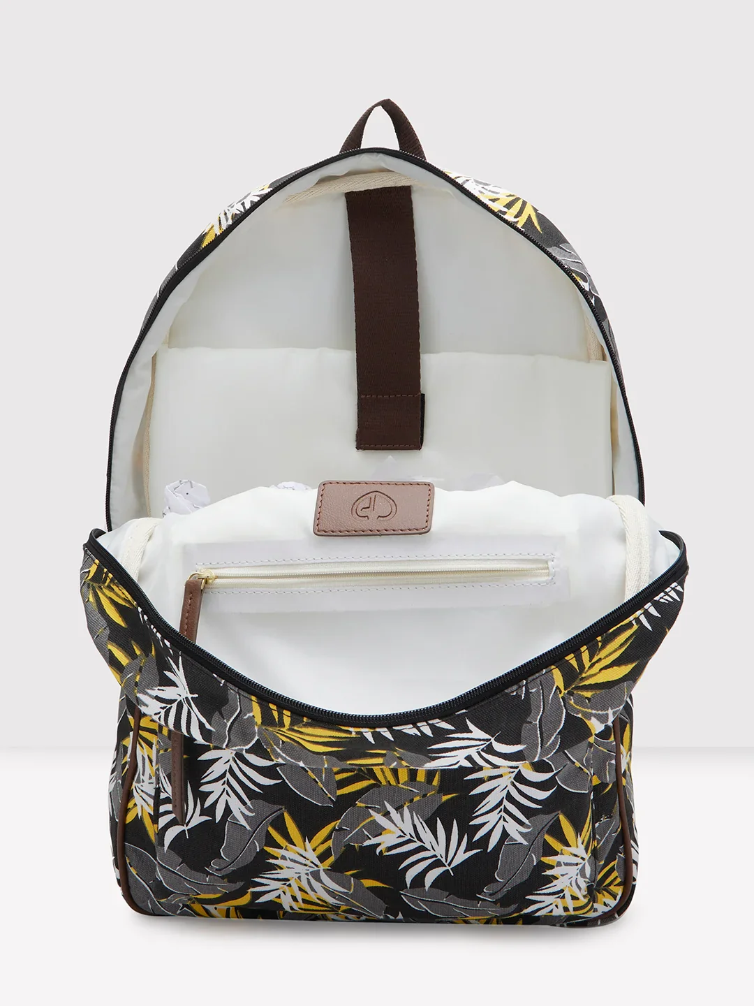 Caprese Shay Large Black Laptop Backpack - Image 9