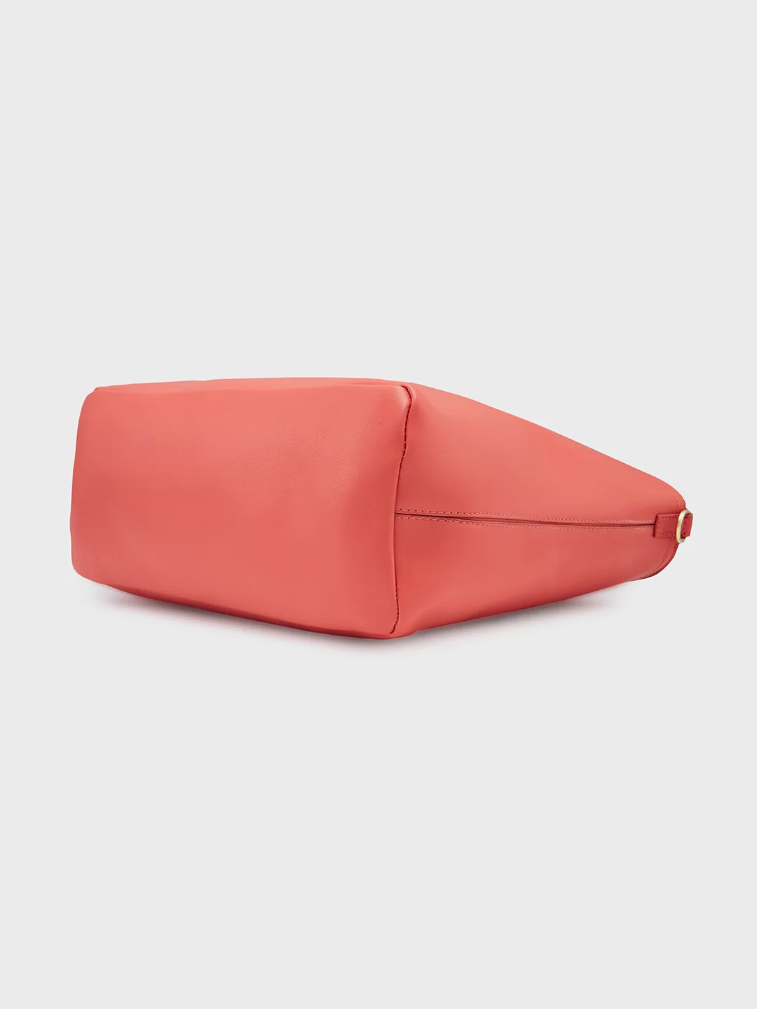 Caprese Shyla Large Peach Tote Bag - Image 5