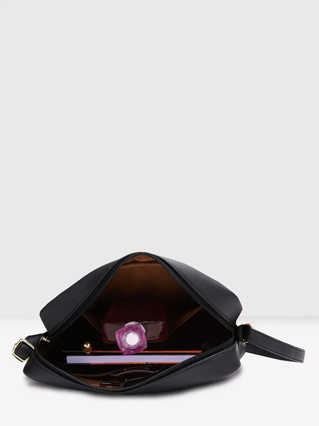 Caprese Siesta Small Black Sling Bag - Image 7
