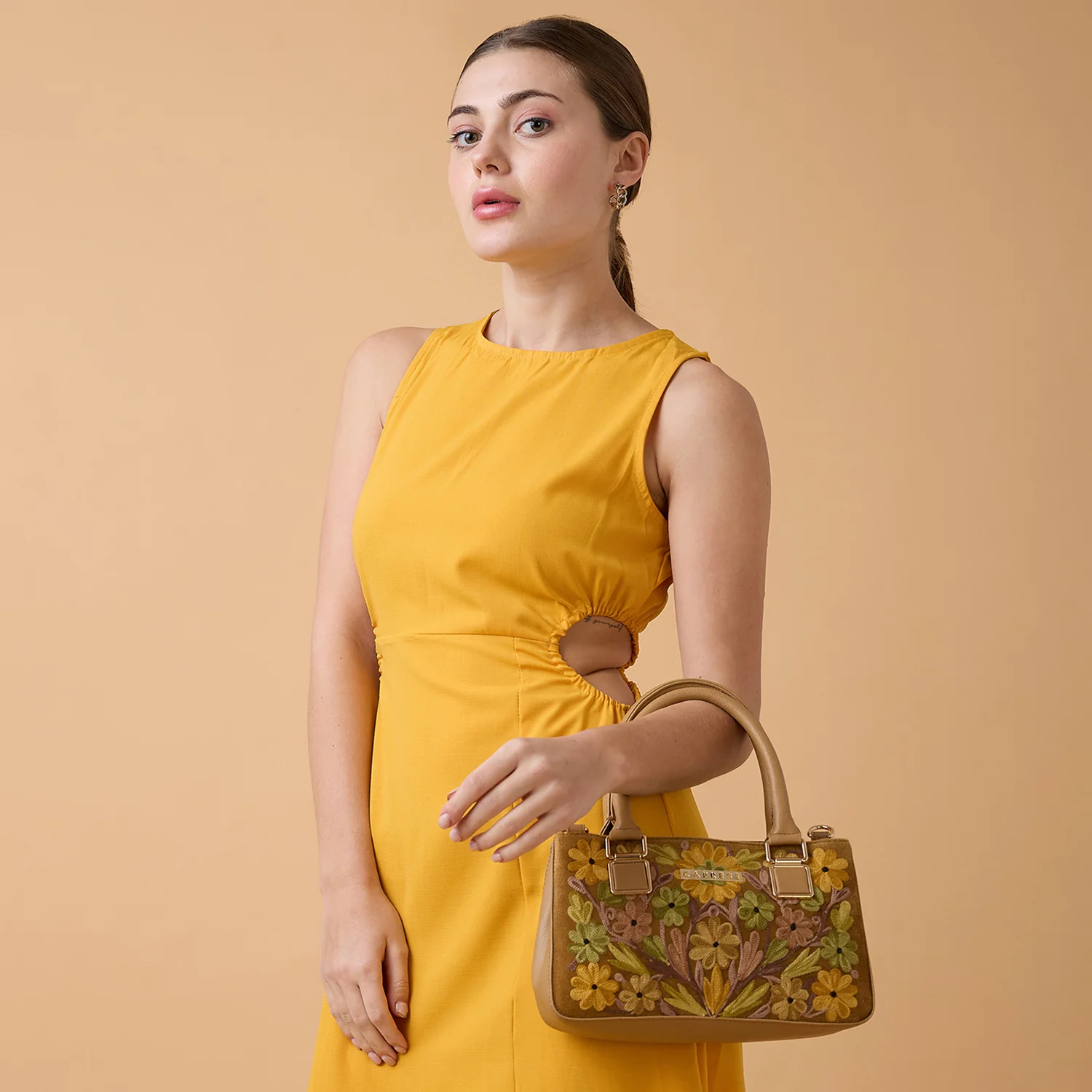 Caprese Siji Tresna Small Brown Satchel Bag - Image 8