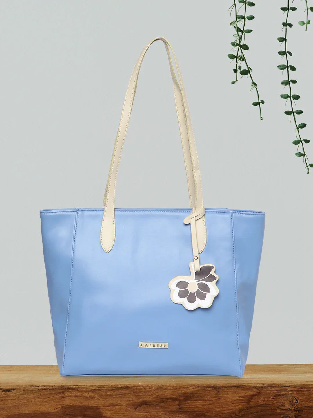 Caprese Sunshine Medium Powder Blue Tote Bag - Image 2